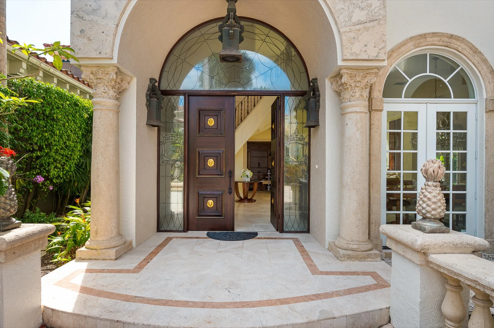 422 Addison Park Lane photo 4